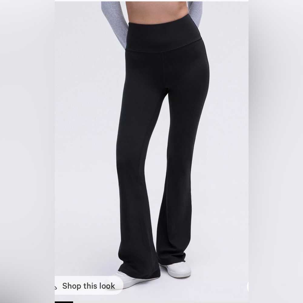 Lululemon Groove Nulu Super-High-Rise Flared Pant 6 29”
